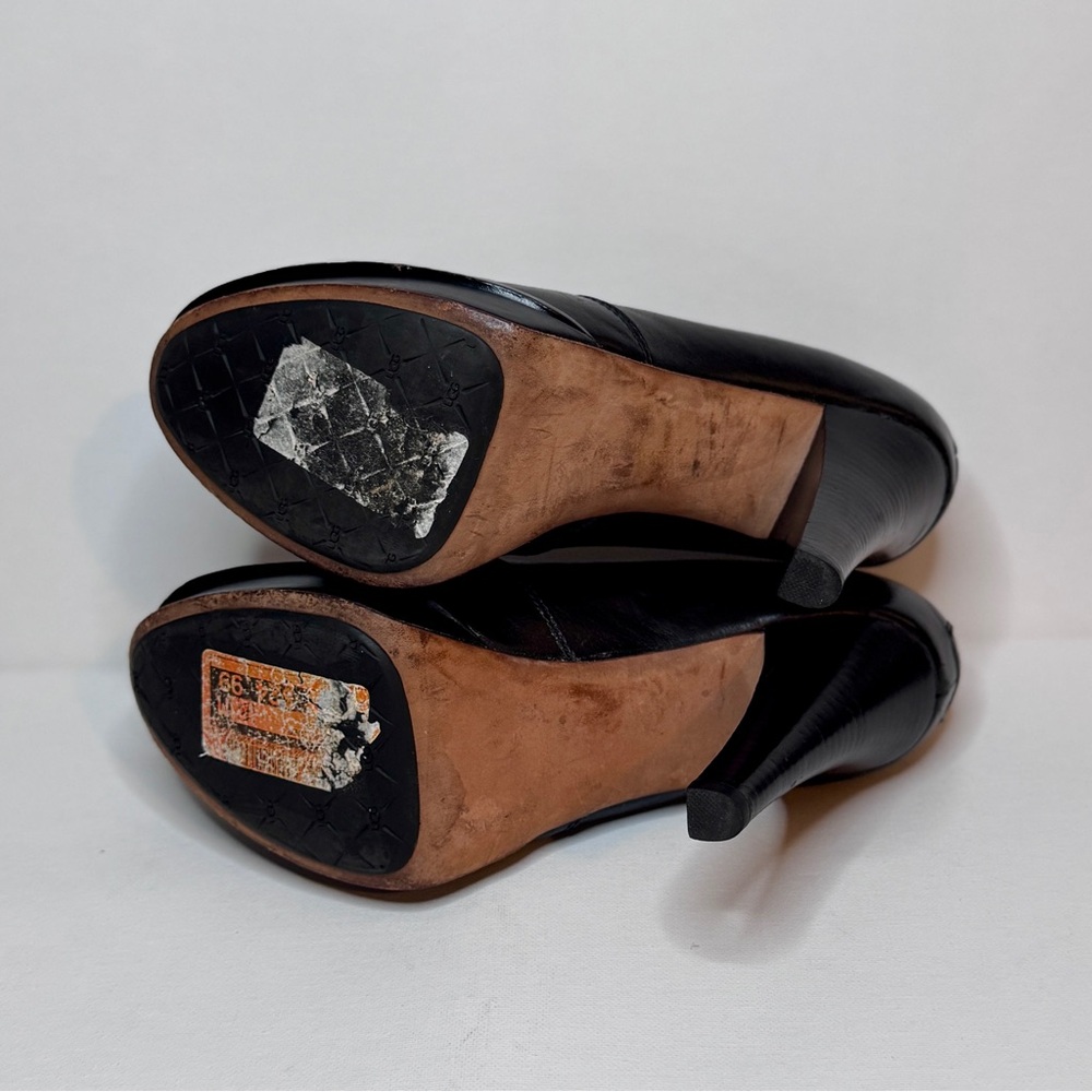 ✨ HOST PICK ✨UGG Jamison Black Leather Platform Heeled Ankle Booties Women’s 8.5 - Picture 9 of 11